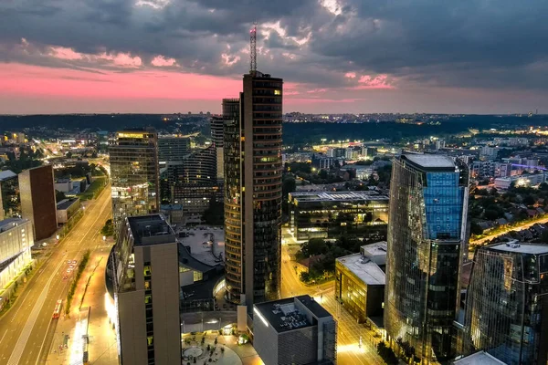Beautiful Aerial Evening View Vilnius Business District Scenic Sunset Illumination — стоковое фото