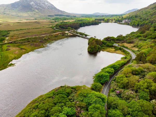 Road Winding Connemara Region Ireland Scenic Irish Countryside Landscape View — Stock Fotó