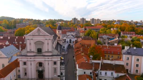 Piękny Widok Lotu Ptaka Miasto Wilno Stare Miasto Słoneczny Jesienny — Wideo stockowe