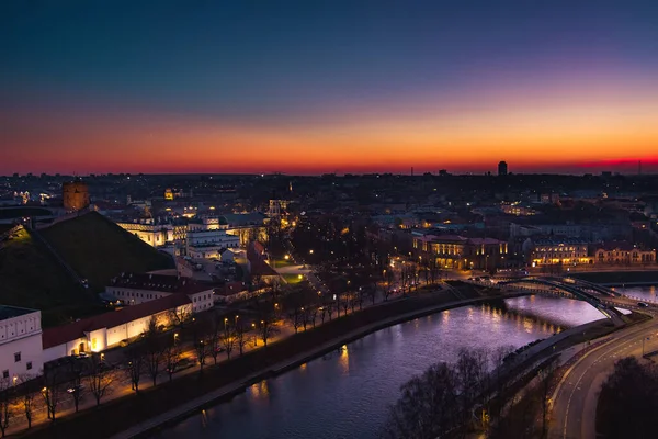 Szenische Luftaufnahme Der Altstadt Von Vilnius Und Des Flusses Neris — Stockfoto