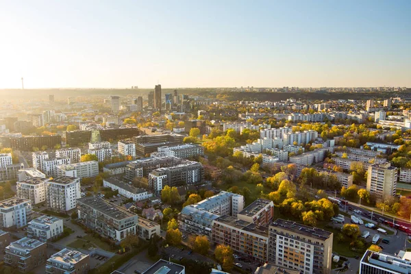 Wunderschönes Vilnius Stadtpanorama Herbst Mit Orangefarbenem Und Gelbem Laub Luftaufnahme — Stockfoto