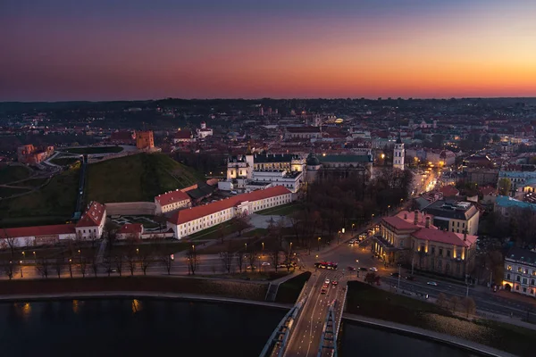 Szenische Luftaufnahme Der Altstadt Von Vilnius Und Des Flusses Neris — Stockfoto