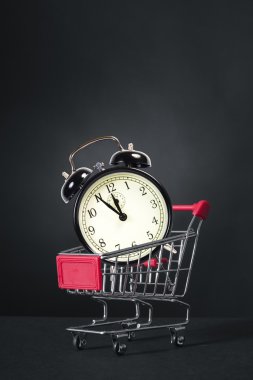 alışveriş sepeti ile çalar saat