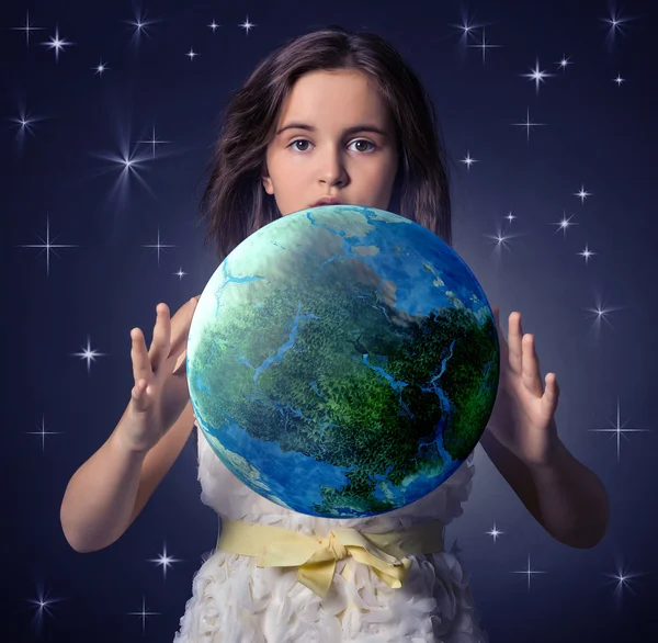 Girl with planet earth — Stock Photo, Image