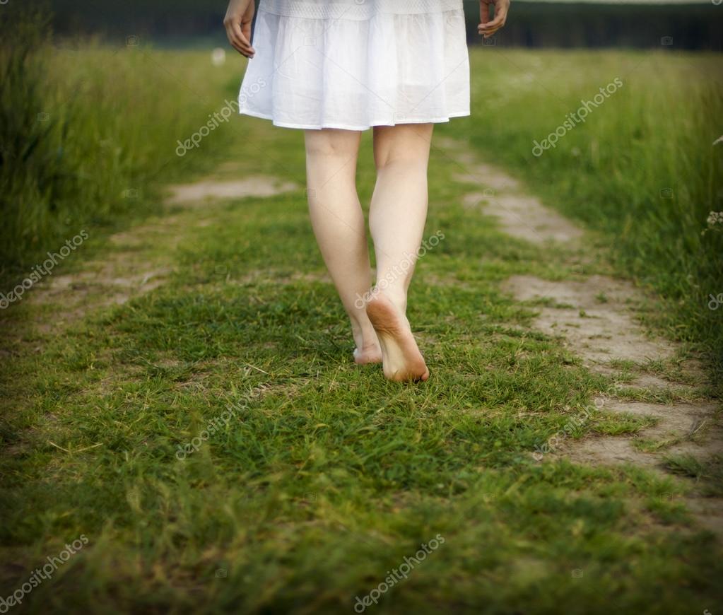 Hiking Bare Women Hiking Bare Women