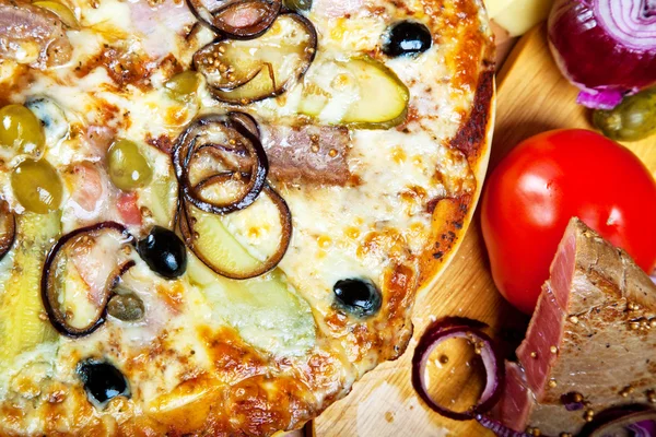 Pizza — Stockfoto