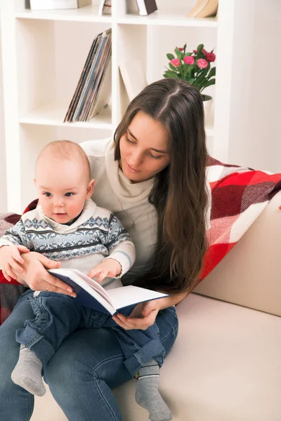 Mutter mit Sohn — Stockfoto