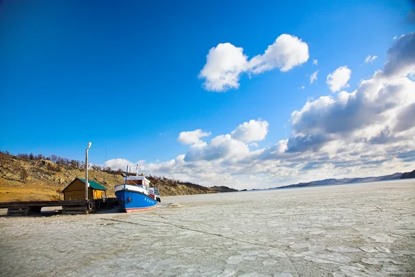 Lago baikal congelado — Foto de Stock