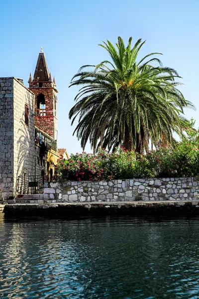 Montenegro in the ancient town of Perast — Stock Photo, Image