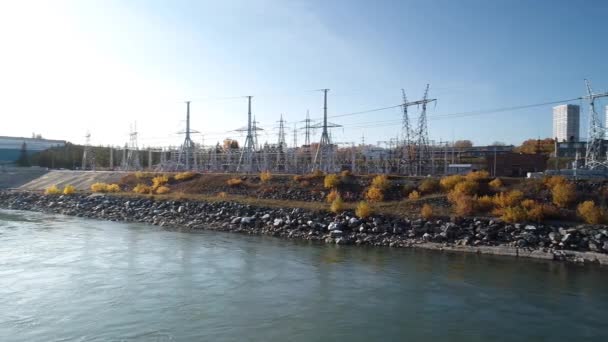 Novosibirsk Russia Setembro 2019 Estação Hidrelétrica Novosibirsk Rio — Vídeo de Stock