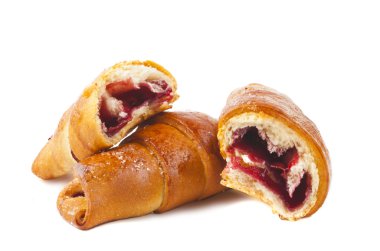 izole vişne reçelli çörek