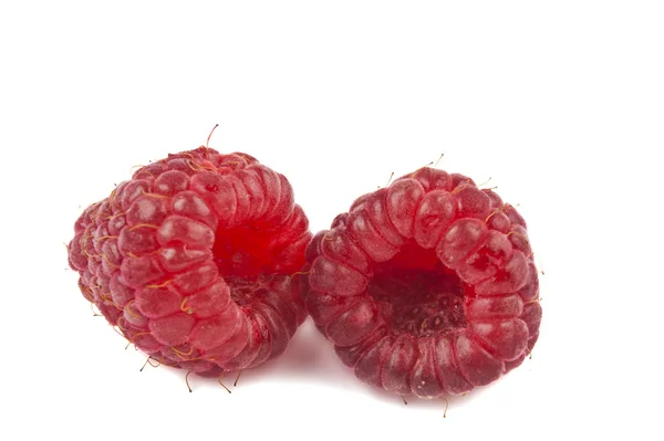 Framboises mûres isolées — Photo