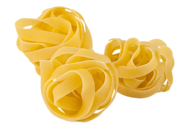 Italiensk pasta fettuccine boet isolerade — Stockfoto