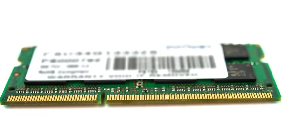 Одна DDR RAM-палка изолирована — стоковое фото