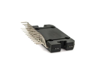 Elektronik çip izole
