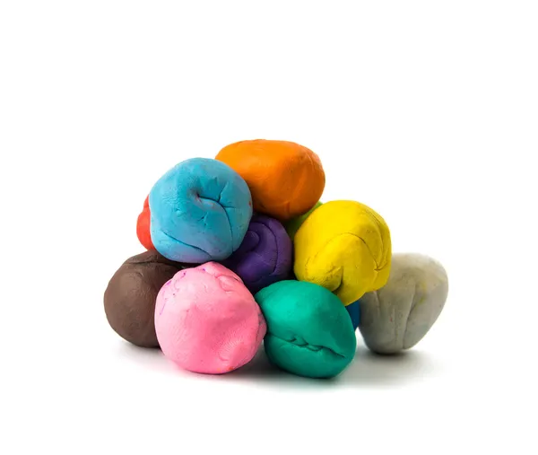 Une boule d'argile modelable de différentes couleurs — Photo