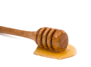 Tahta bir baldan damlayan bal