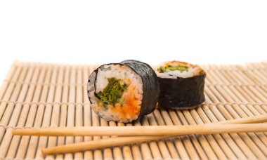 taze suşi rulo