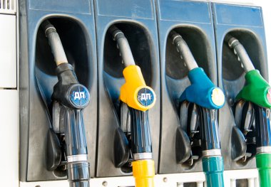 yakıt için farklı dolguları tabanca