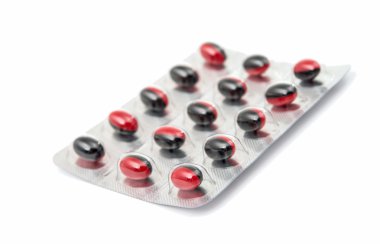 Tıp hapları izole kabarcık içinde Paketli