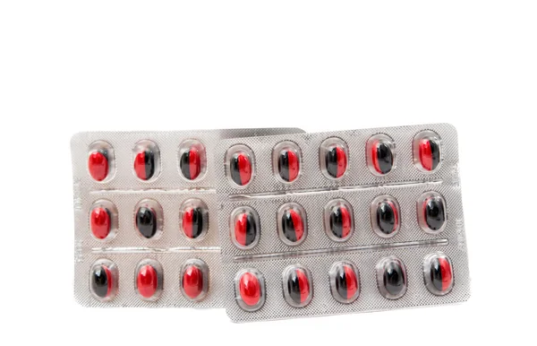 Pillole medicinali confezionate in blister isolati — Foto Stock