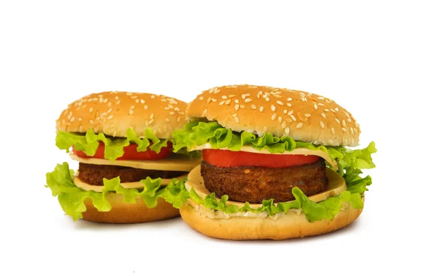 Grote cheeseburger geïsoleerd — Stockfoto