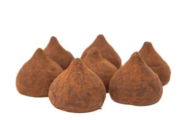 Chocolade truffels geïsoleerd — Stockfoto