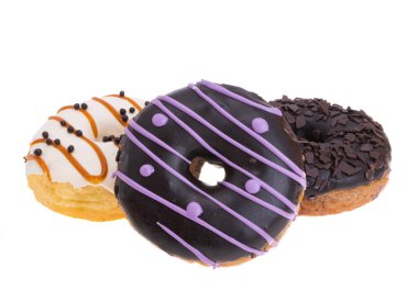 Beyaz arka plan üzerinde izole sır çörek 