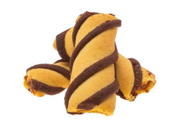 Beyaz arkaplanda izole edilmiş reçelli çerez 