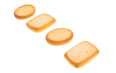 Beyaz arkaplanda izole edilmiş kızarmış ekmek 