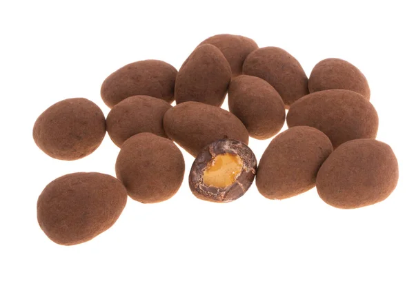 Almond Truffle Dalam Coklat Diisolasi Pada Latar Belakang Putih — Stok Foto