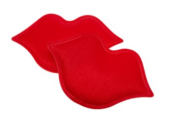 Beyaz arka plan üzerinde izole kırmızı dudaklar 