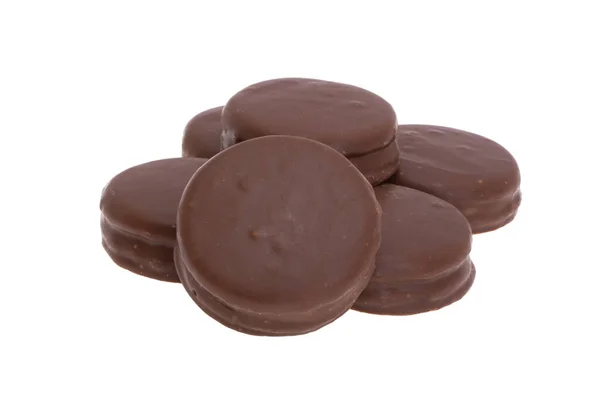 Biscotti Cioccolato Con Ripieno Latte Isolato Sfondo Bianco — Foto Stock