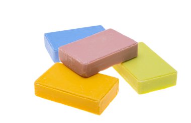 Fransız sabunu beyaz arkaplanda izole edilmiş. 