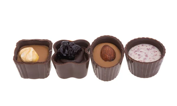 Choklad Korgar Isolerad Vit Bakgrund — Stockfoto