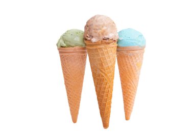 Dondurma külahı beyaz arkaplanda izole