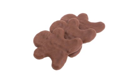 Noel adamı kurabiyesi beyaz arka planda izole edilmiş.