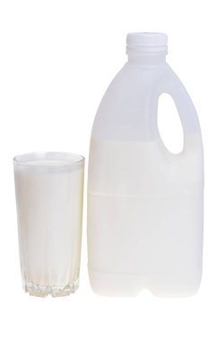 süt şişesi beyaz arka planda izole