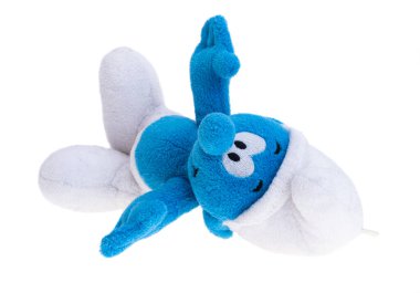 Beyaz arkaplanda izole edilmiş yumuşak oyuncak cüce