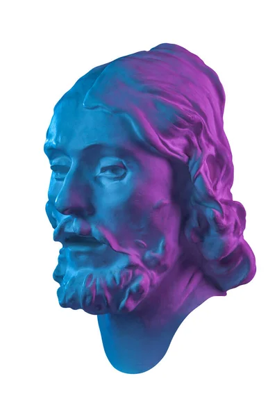 白い背景に孤立した芸術家のための洗礼者ヨハネの古代の像のカラフルな石膏のコピー.石膏彫刻の男の顔。ヨハネはイエスにバプテスマを授けた。紫と青の明るい色のアートポスター — ストック写真