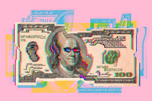 Collage met honderd dollar bankbiljet in surrealistische stijl. Modern creatief concept beeld met Benjamin Franklin hoofd in pixel bril. Zine cultuur. Hedendaagse kunst poster. Funky punk crypto kunst. — Stockfoto