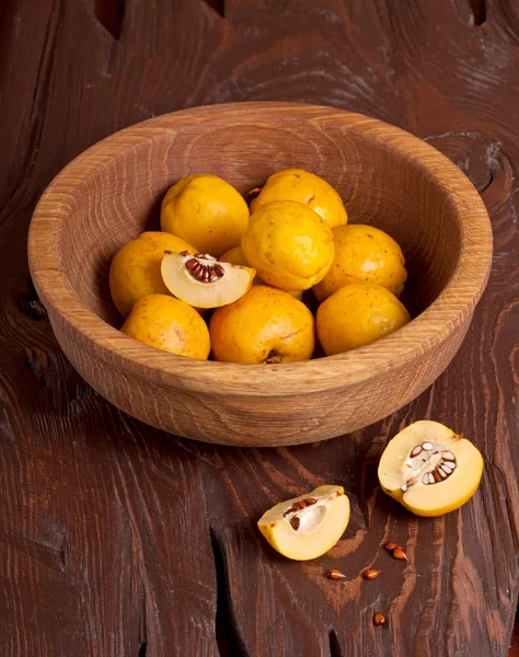 Quince on wooden table — Stock Photo, Image