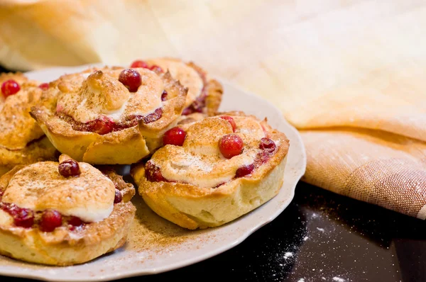 Bolos com cranberries — Fotografia de Stock