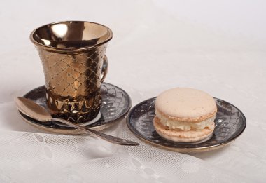 kahve ve acıbadem kurabiyesi