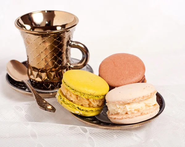 Café e macaroons — Fotografia de Stock