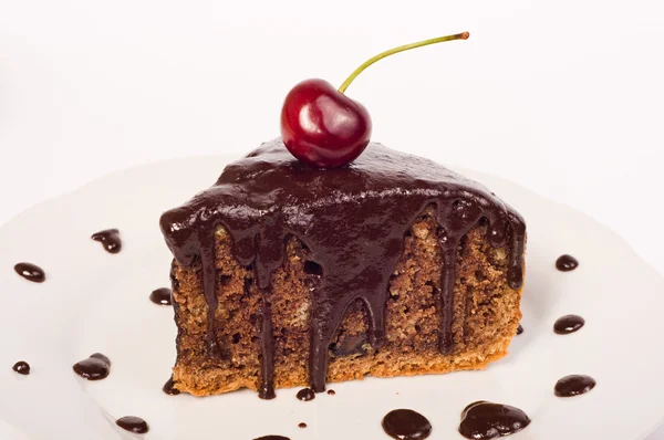 Chocolate cake with cherry — Stock Photo, Image