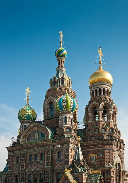 Retter auf Blutkathedrale in St. Petersburg — Stockfoto