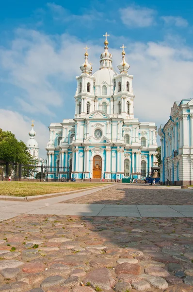 Смольный собор Санкт-Петербурга — стоковое фото