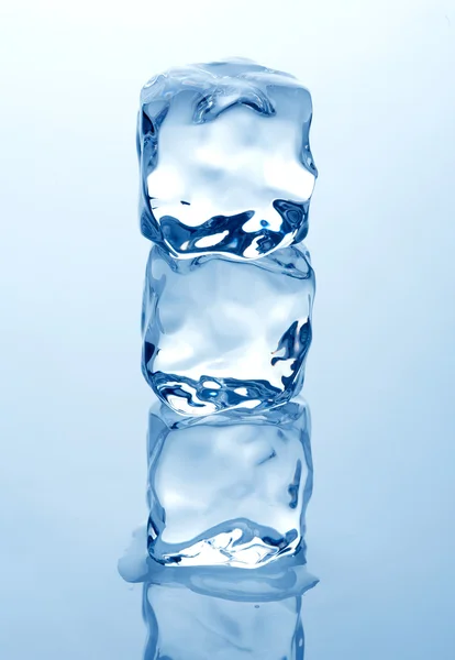 Ice cubes — Stock Photo, Image