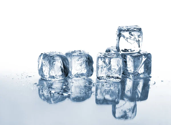 Лід і вода — стокове фото